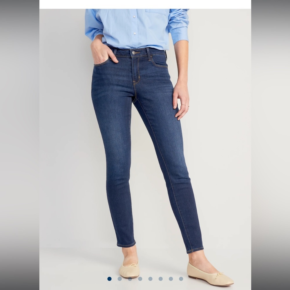 Old Navy Rockstar Super Skinny Jean